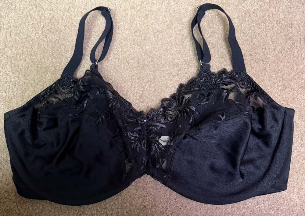 Soma Sensuous Lace 1" Minimizer Bra Black size 42DDD UNDERWIRE